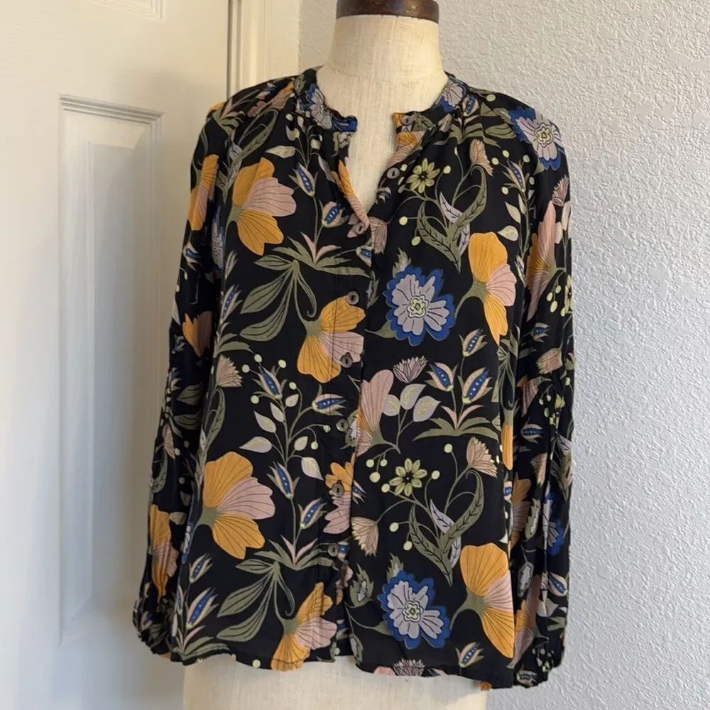 Olivia James floral long sleeve blouse